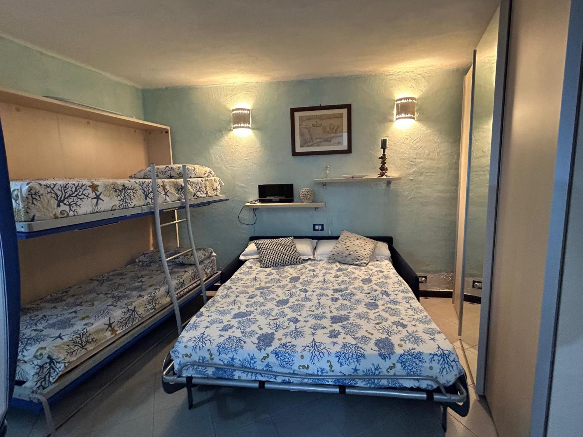 Pippo Cosy Studio Flat With Ac モンテロッソ・アル・マーレ エクステリア 写真
